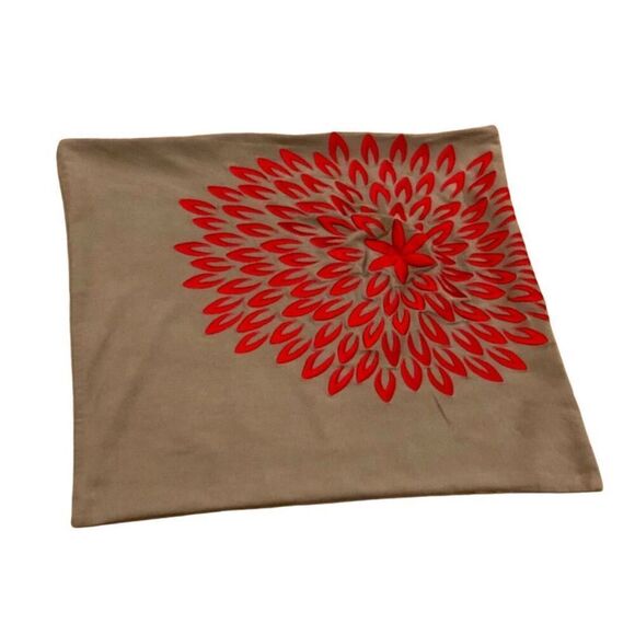 2 22” x 24” Pillow Covers Grey with Red Embroidered Flower Sunburst Full Zip Was - Picture 12 of 16